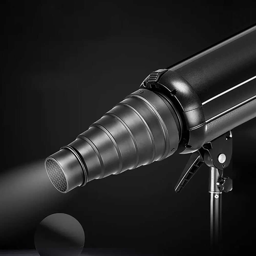 GODOX ボーエンズマウントスヌート ハニカムグリッド＆5 - Snoot Flash Modifier のレビューと価格